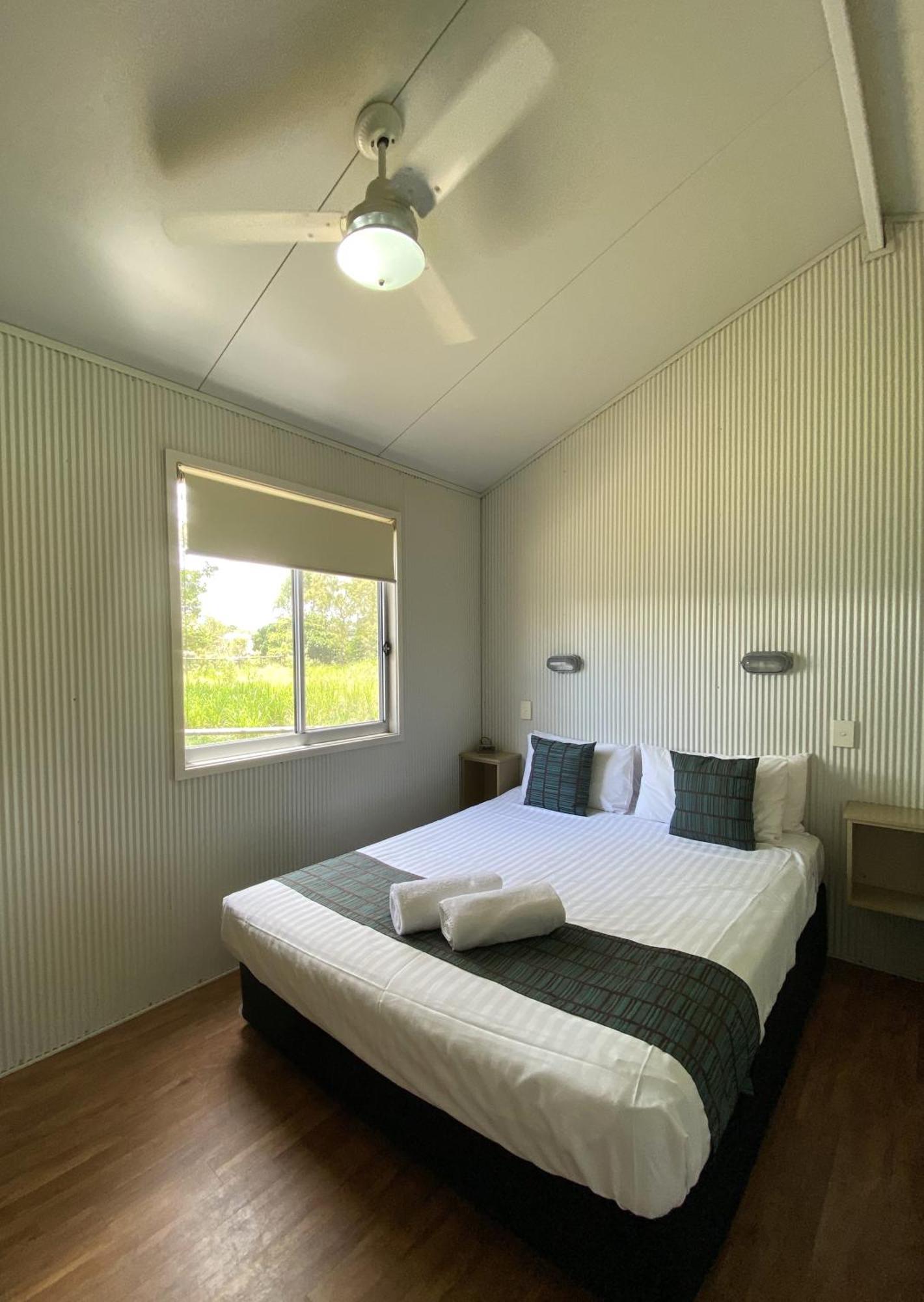 Big4 Mackay Blacks Beach Holiday Park Exterior photo