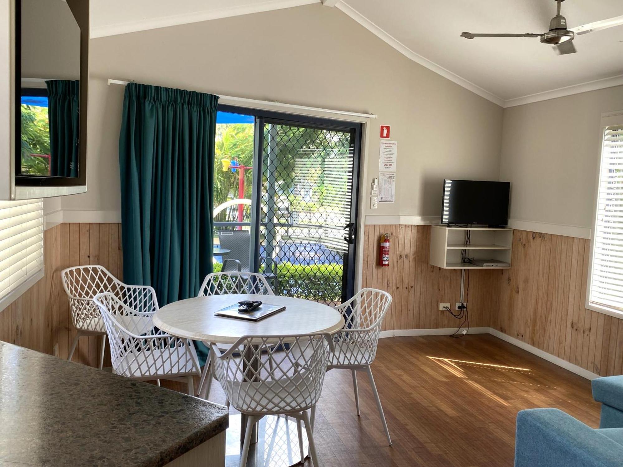 Big4 Mackay Blacks Beach Holiday Park Exterior photo