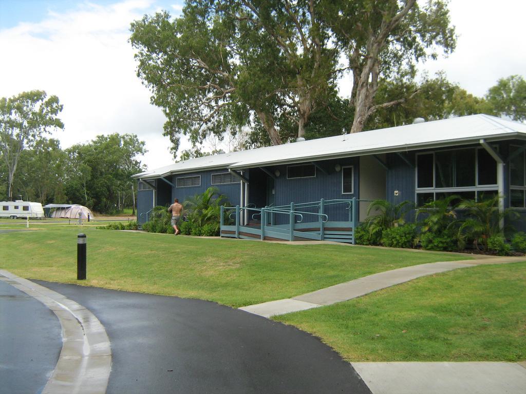 Big4 Mackay Blacks Beach Holiday Park Exterior photo